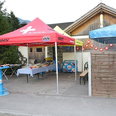 Sporti Grusch Hostel Εξωτερικό φωτογραφία