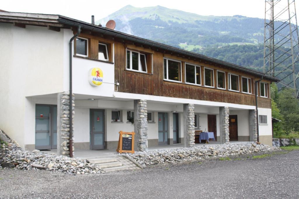 Sporti Grusch Hostel Εξωτερικό φωτογραφία