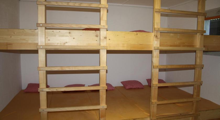 Sporti Grusch Hostel Δωμάτιο φωτογραφία