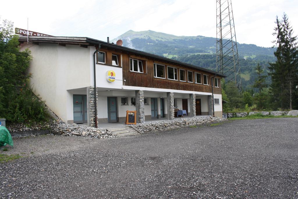 Sporti Grusch Hostel Εξωτερικό φωτογραφία
